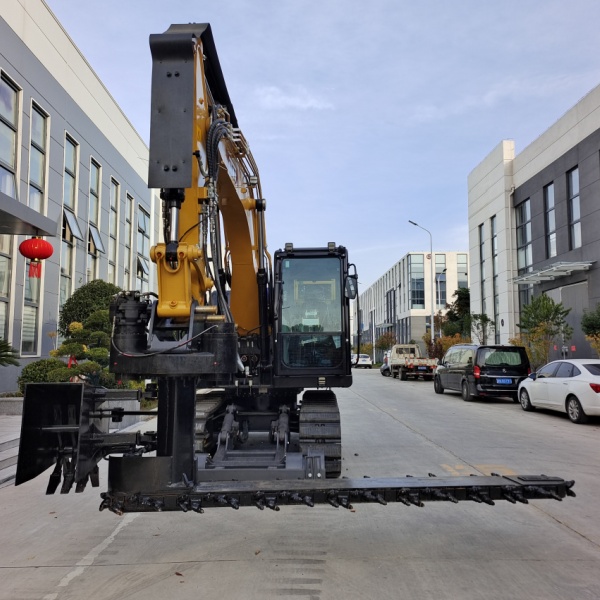 Железнодорожный экскаватор с балластом Подрезатель Железнодорожный экскаватор с балластом Подрезатель