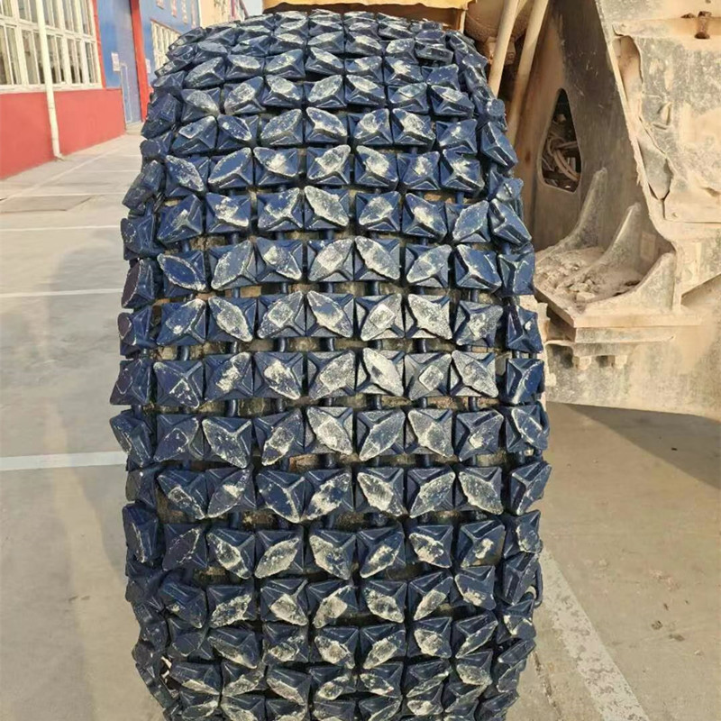 Защитная цепь для шин погрузчика