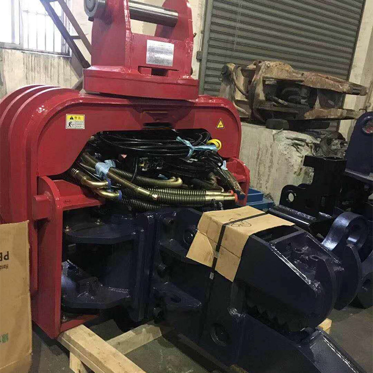 Сваебойный рычаг экскаватора