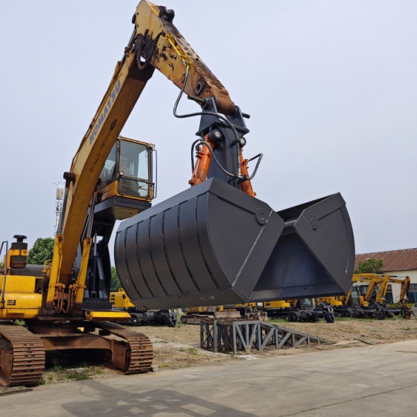 Продаётся грейферный ковш Продаётся грейферный ковш