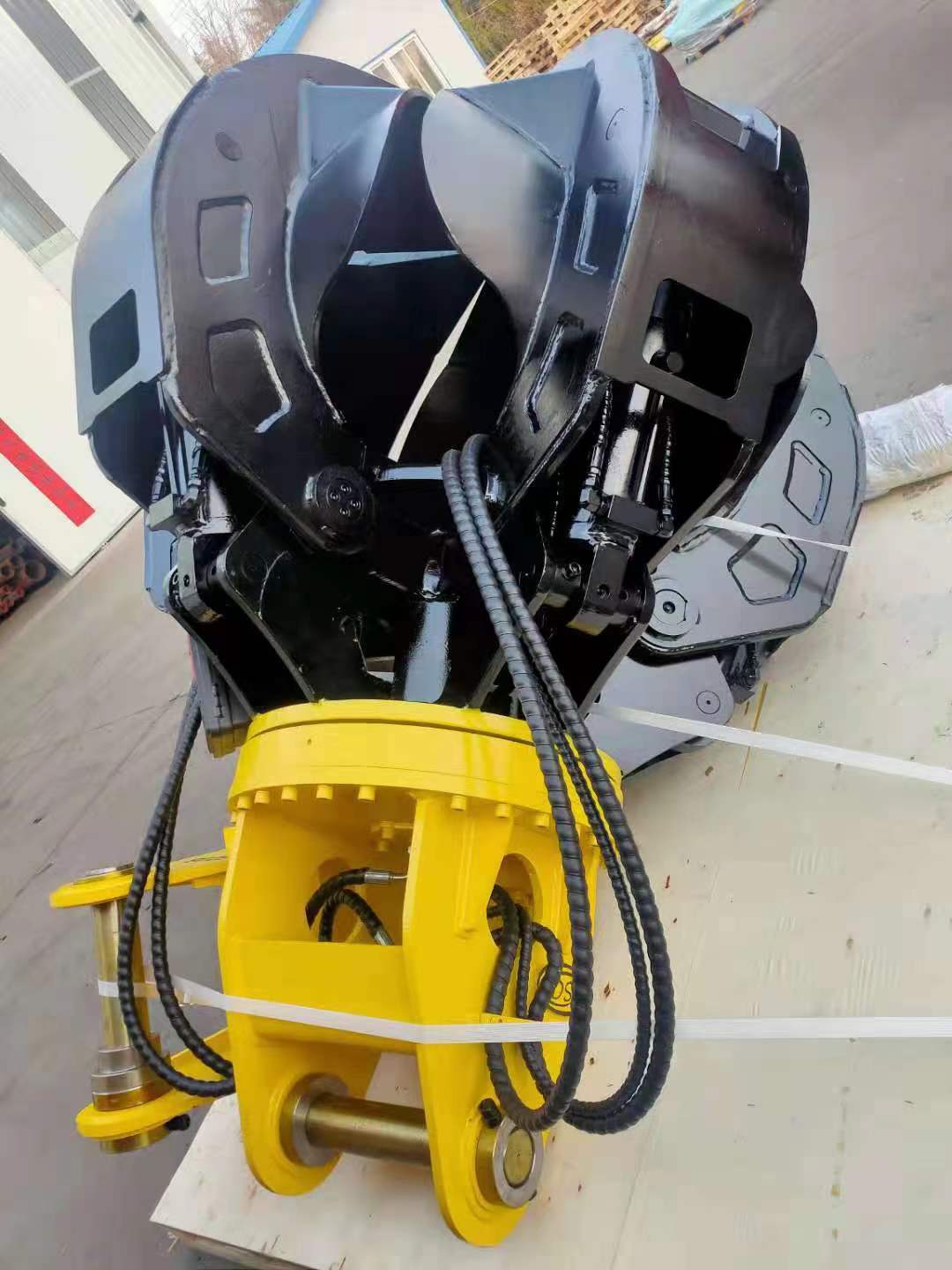 Экскаватор металлолом граппы