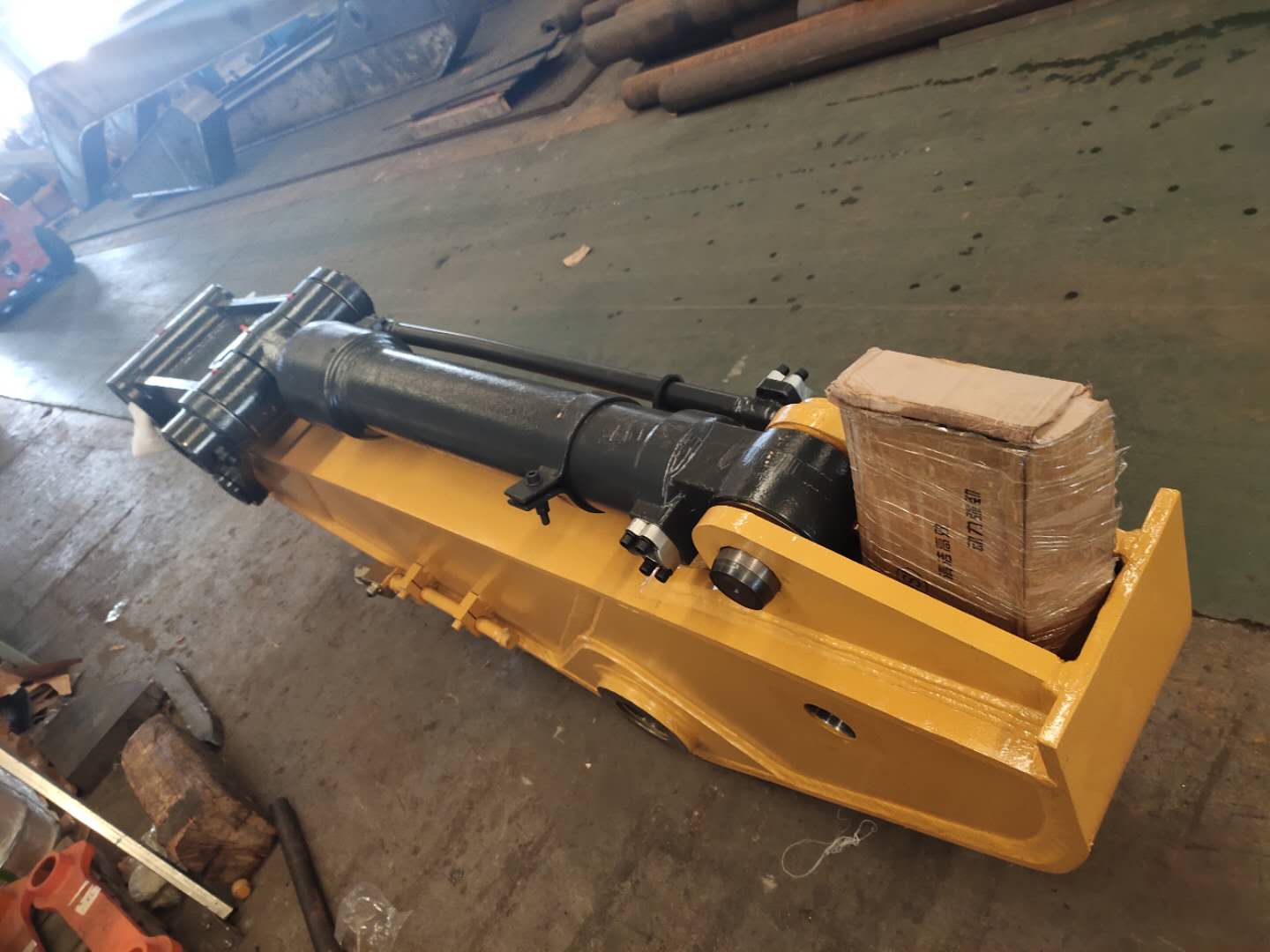 Экскаватор короткая рука