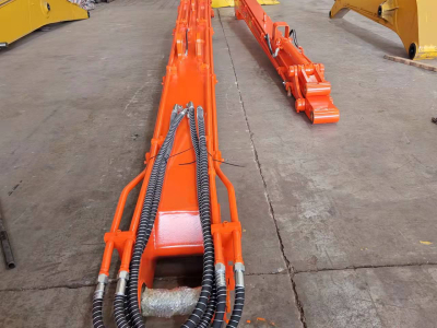 длинный бум экскаватор