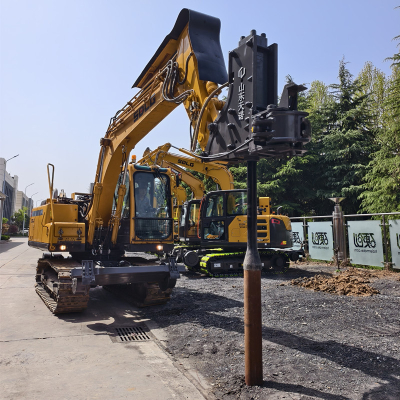 Railway pile driving hammer