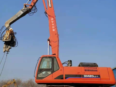 Экскаватор степление вождение рука