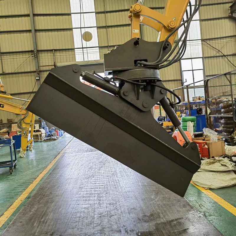 Машина для очистки откосов железнодорожного экскаватора