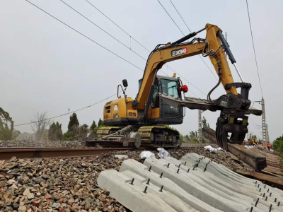 Железнодорожный экскаватор