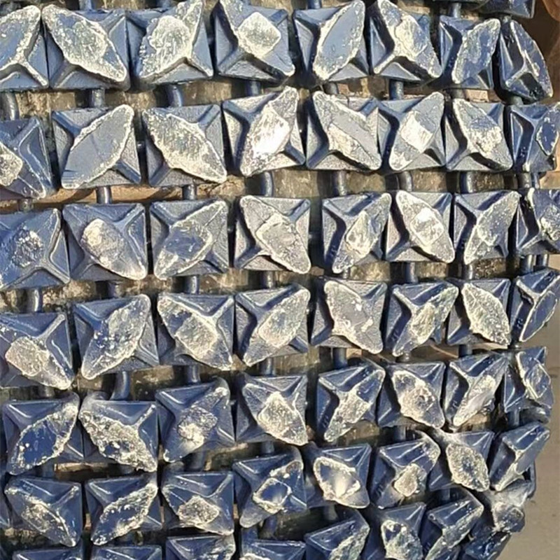 Защитная цепь для шин погрузчика